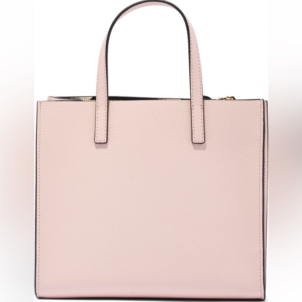 Marc Jacob - Picture 3 of 12